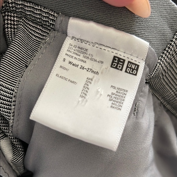 EUC | Uniqlo | Pull On Houndstooth Elastic Waist Pants | Black and White - Picture 7 of 7